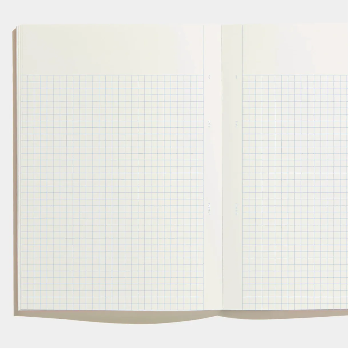 Before Breakfast – Every Day Notes Stone Blue Grids – Cuaderno Cuadriculado A5 (19,6 x 14,1 cm)