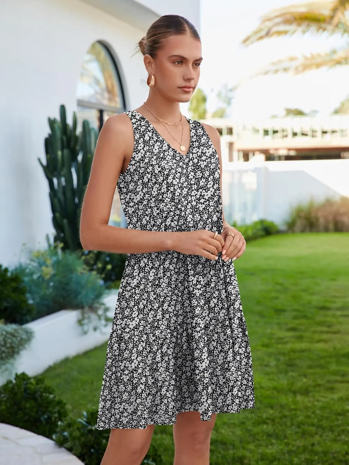 Womens Summer Dresses V Neck Tank Tiered Flowy Mini A Line Casual Sundress with Pockets